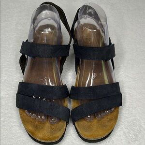 Naot Women’s Kayla Navy Comfort Sandal 41